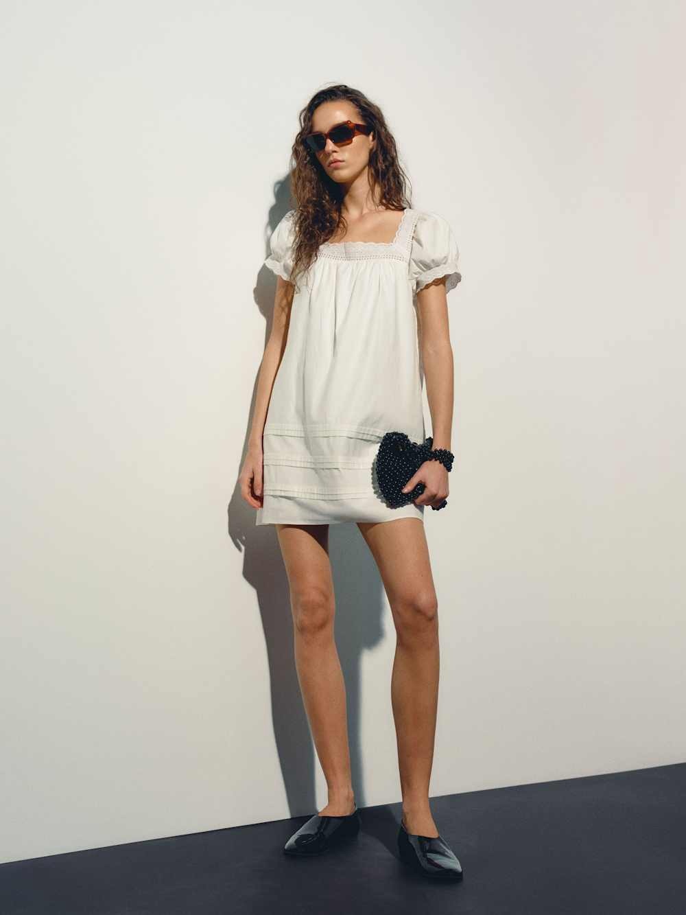 new Reformation Joliette mini dress with eyelet details in white cotton - Picture 2 of 8